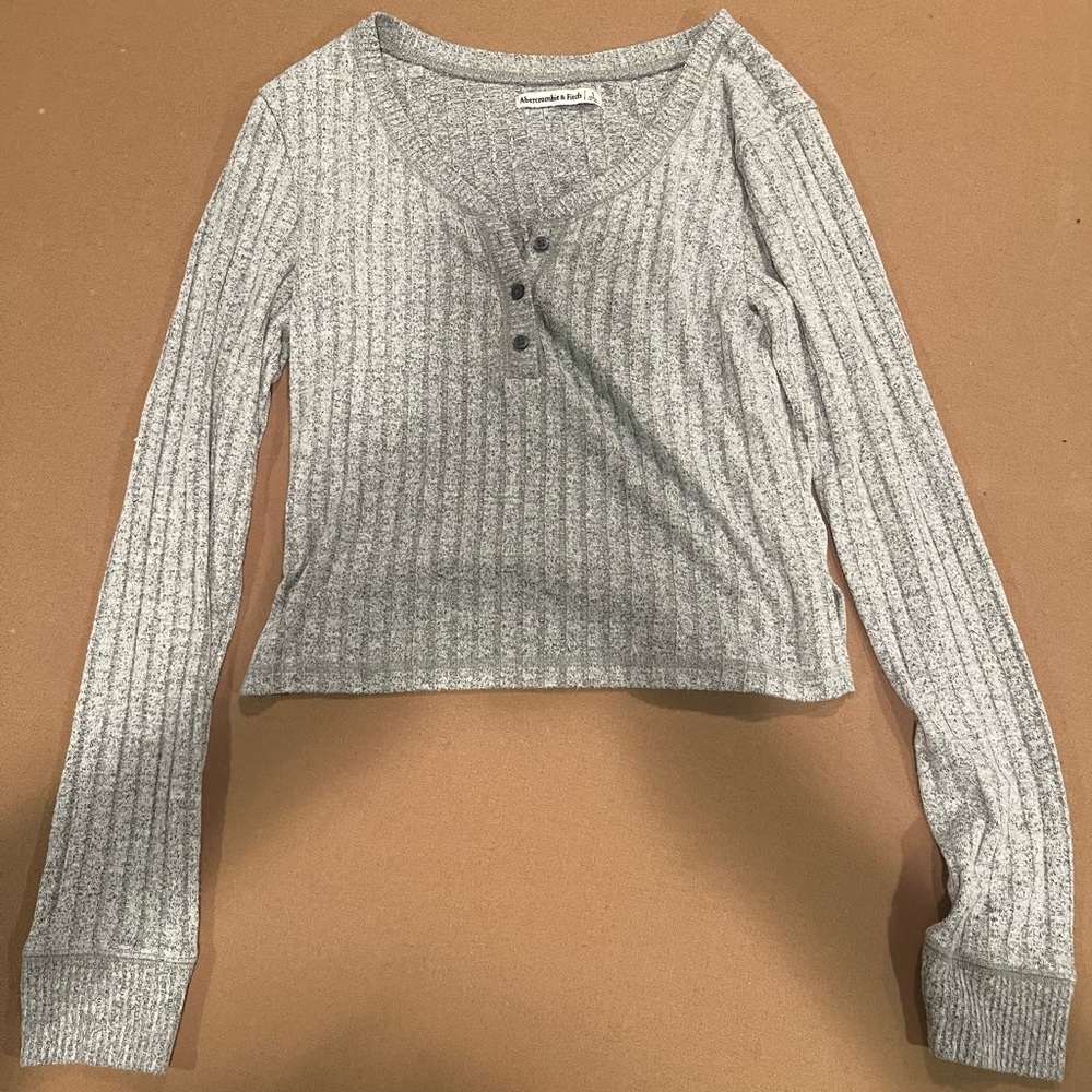 Abercrombie sweater